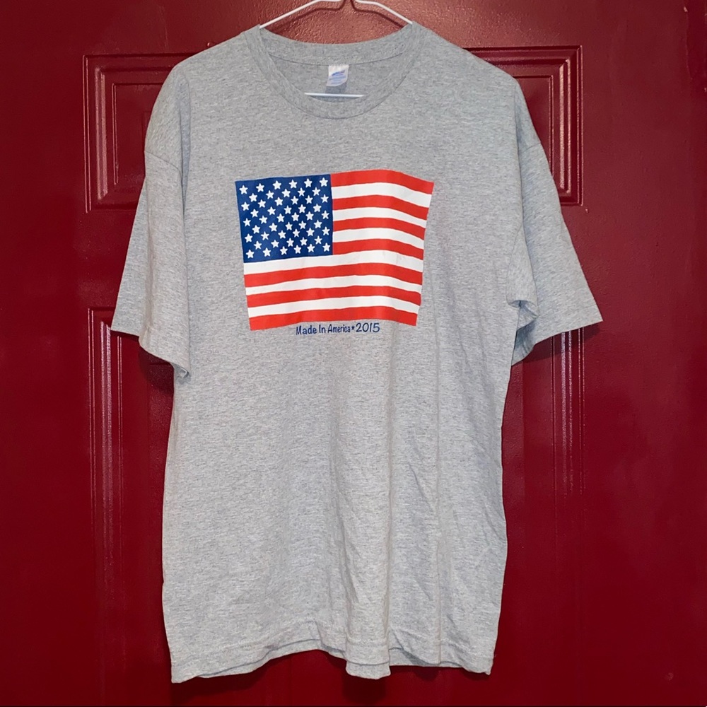 🇺🇸MADE IN USA T Shirt 2015 Heather Gray 4th of July Patriotic Memorial Veteran